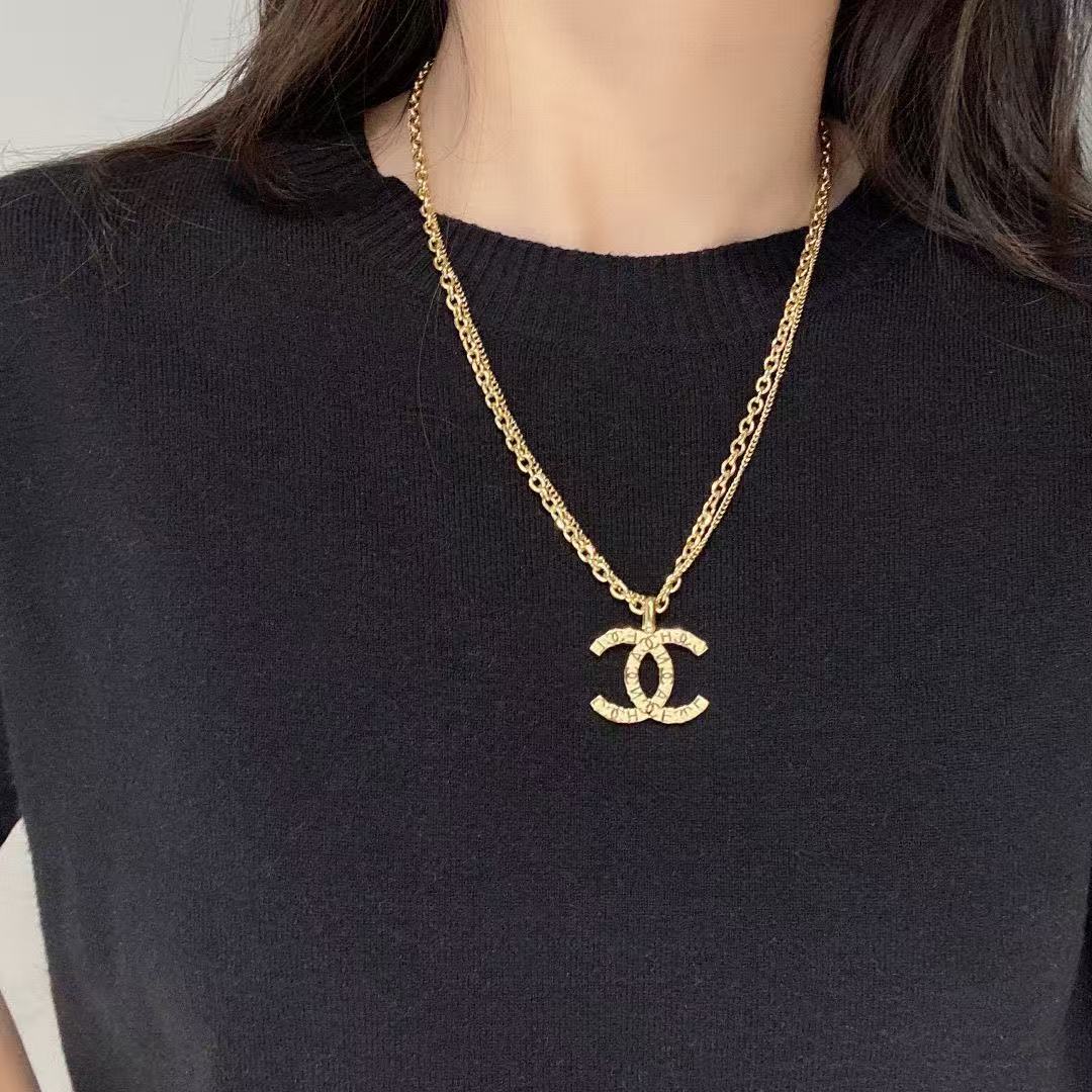 CH Double - C Letter - Embossed Gold Double - Layered Necklace YPD25091042