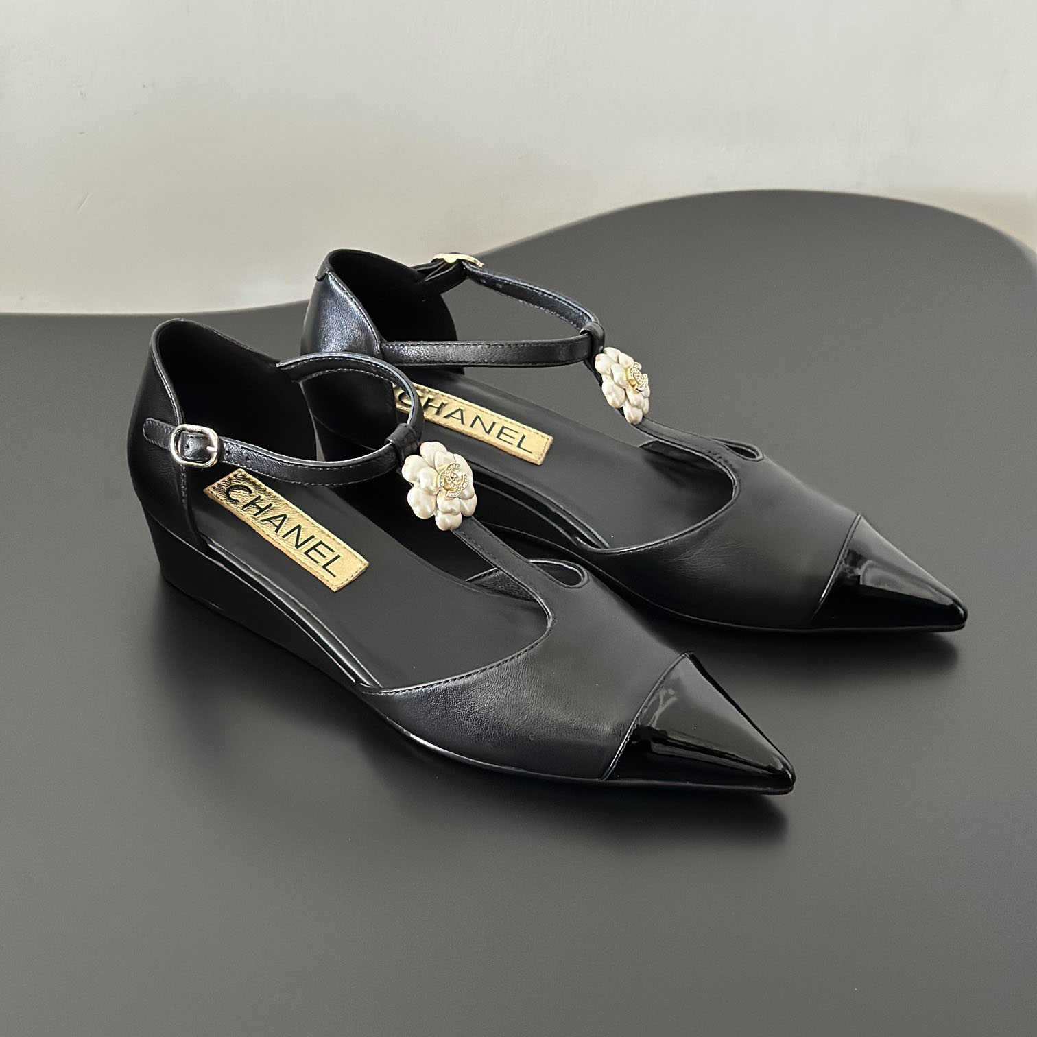 CH Fashion Leather Pointed Toe Camellia Wedge Heels DD250204