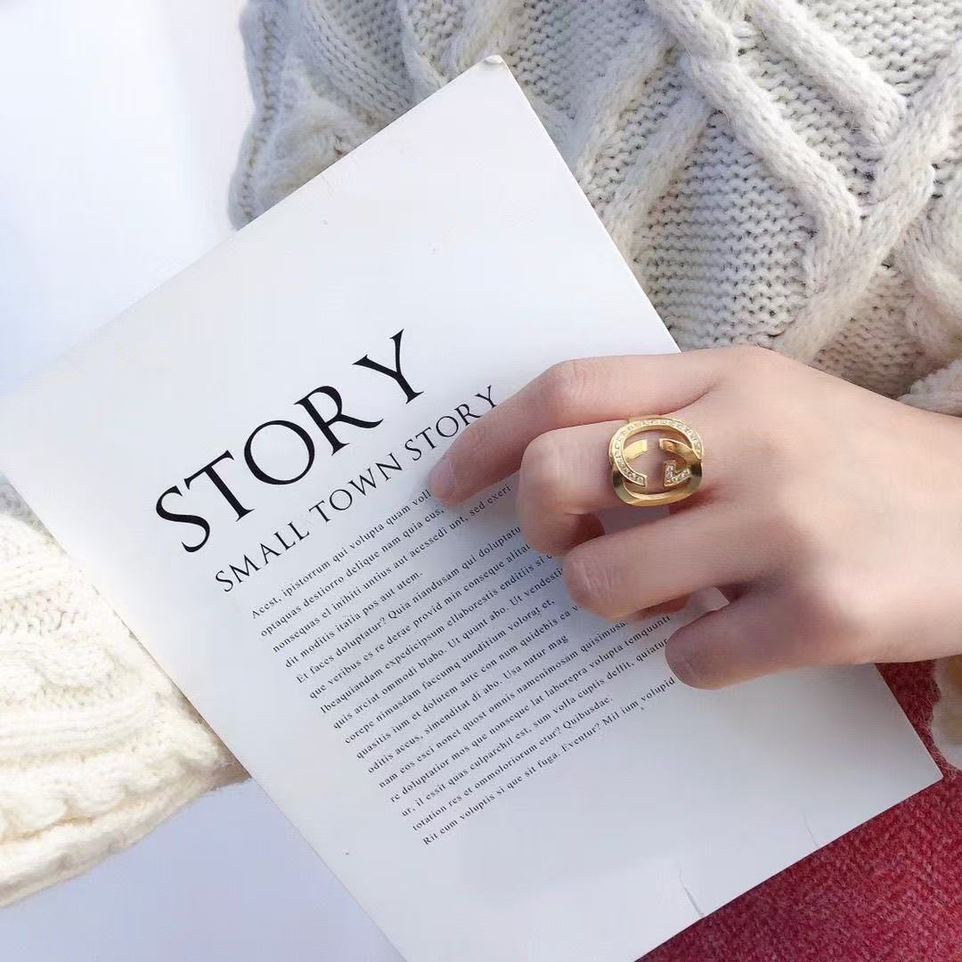 GG Gold 3D Interlocking Double G Ring YPD25091010