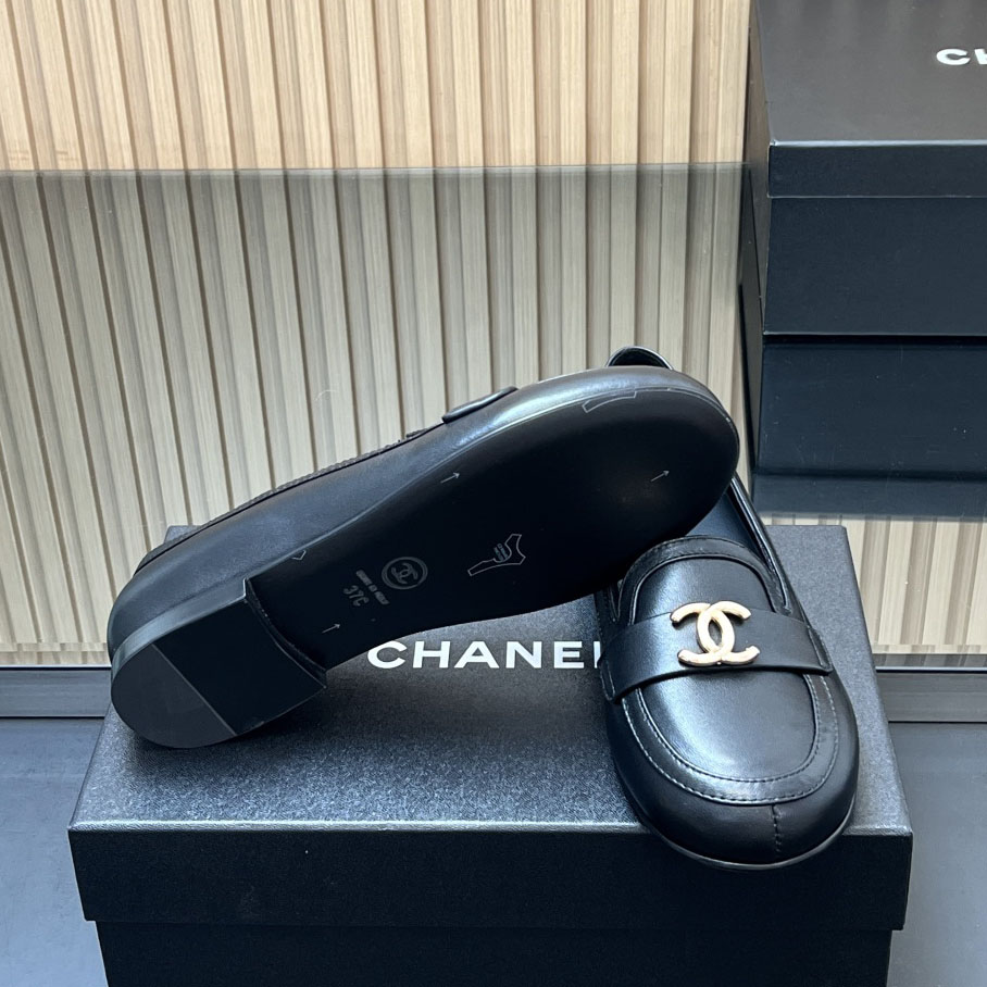 CH Classic Flat Round Toe Loafers AE25091122