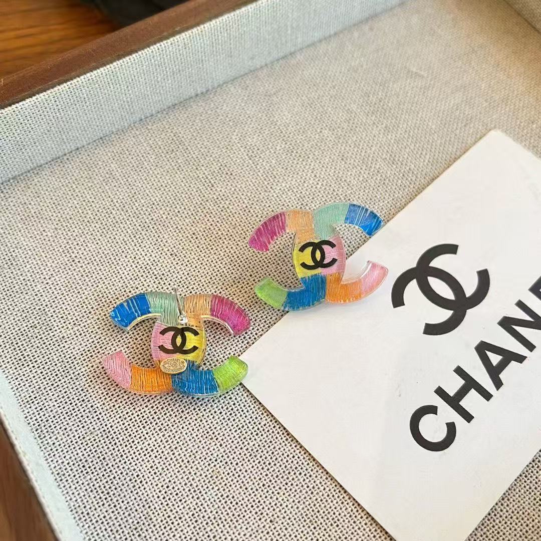 CH  Vibrant Double C Earrings YPD25091110