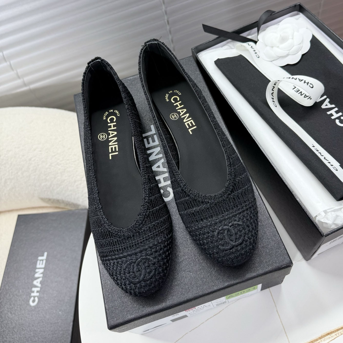 CH Openwork Raffia Loafers VB25091013
