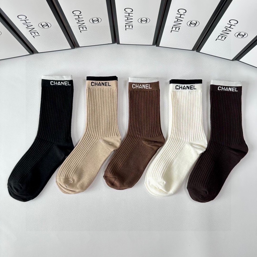 CH  Chic Crew Socks Set YPD25091132