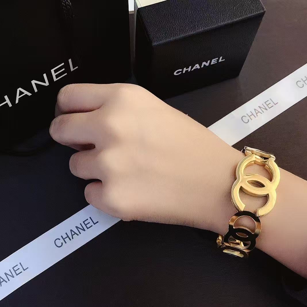 CH Openwork Double C Wide Bracelet YPD25091109