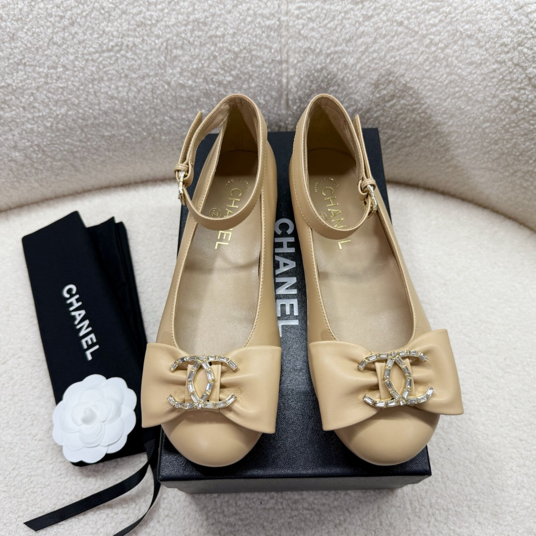 CH Mary Jane Bow Loafers VB25091011