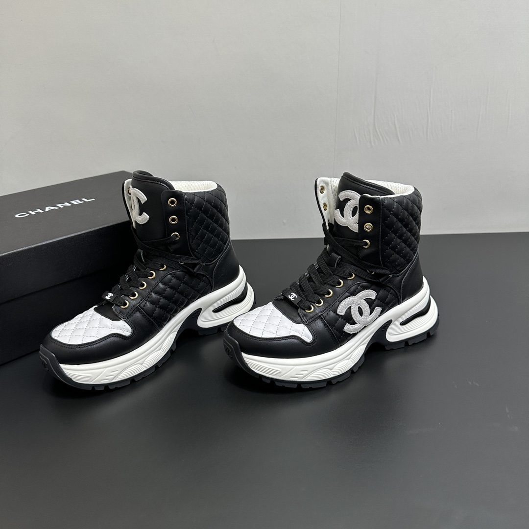 CH Thick-Soled High-Top Panda Colorway Casual Shoes AE25091116