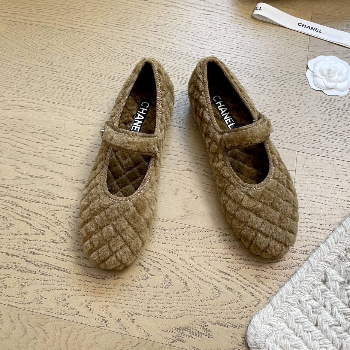 CH 25New Lambswool Mary Jane Shoes AE25091114