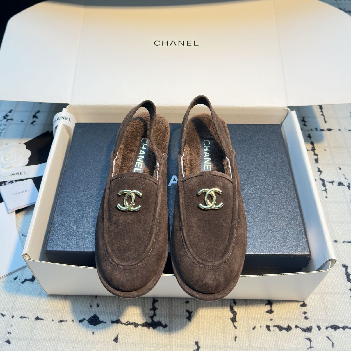 CH 25New Suede Casual Shoes VB25091017