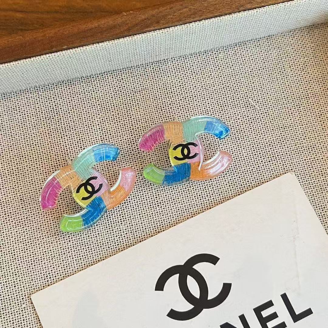 CH  Vibrant Double C Earrings YPD25091110