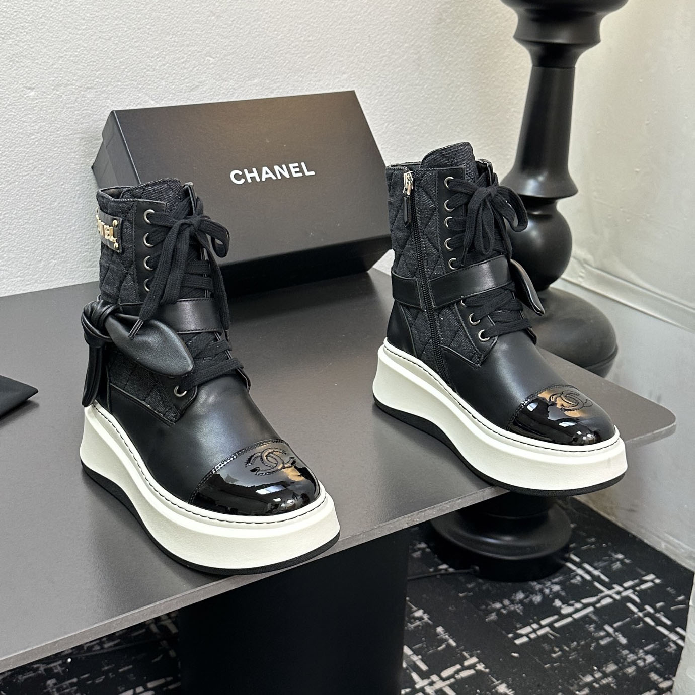 CH Classic Diamond Pattern Rabbit Ear Lace-Up Boots AE25091109