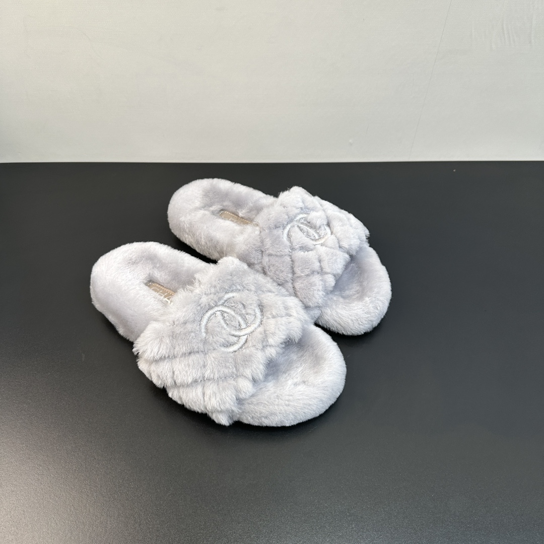 CH 25New Wool Slippers AE25091129