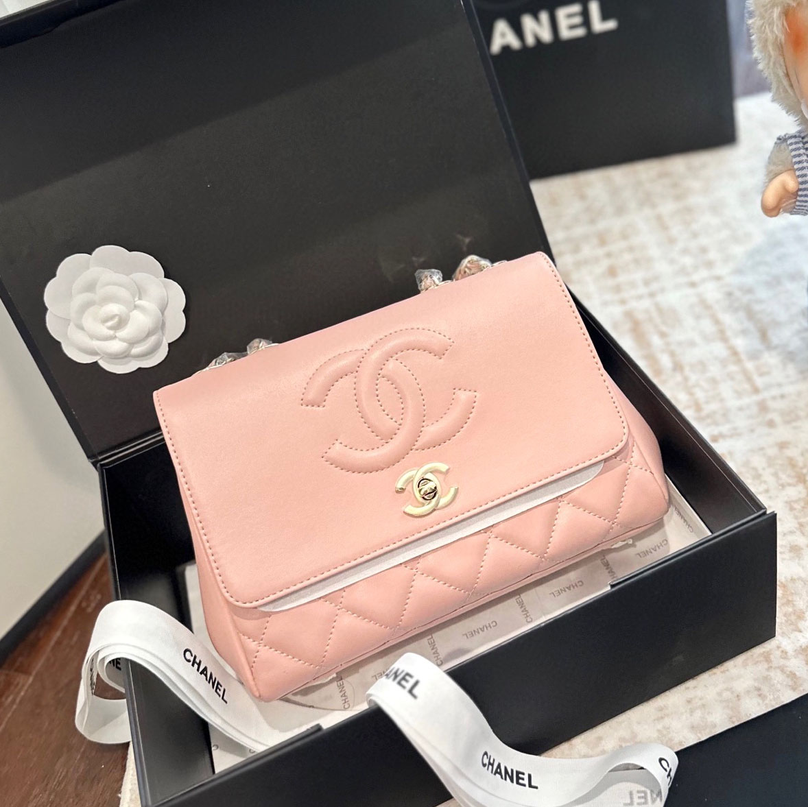 CH Vinage Shoulder Bag LK25091203