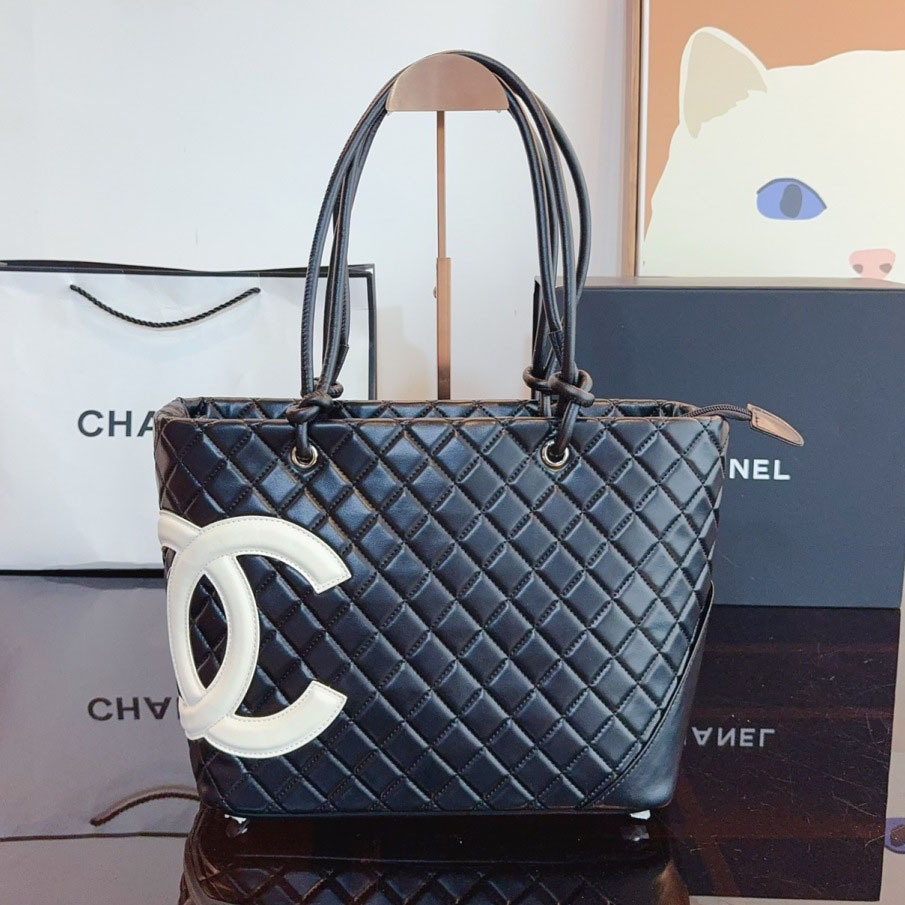 CH Cambon Tote F24081302