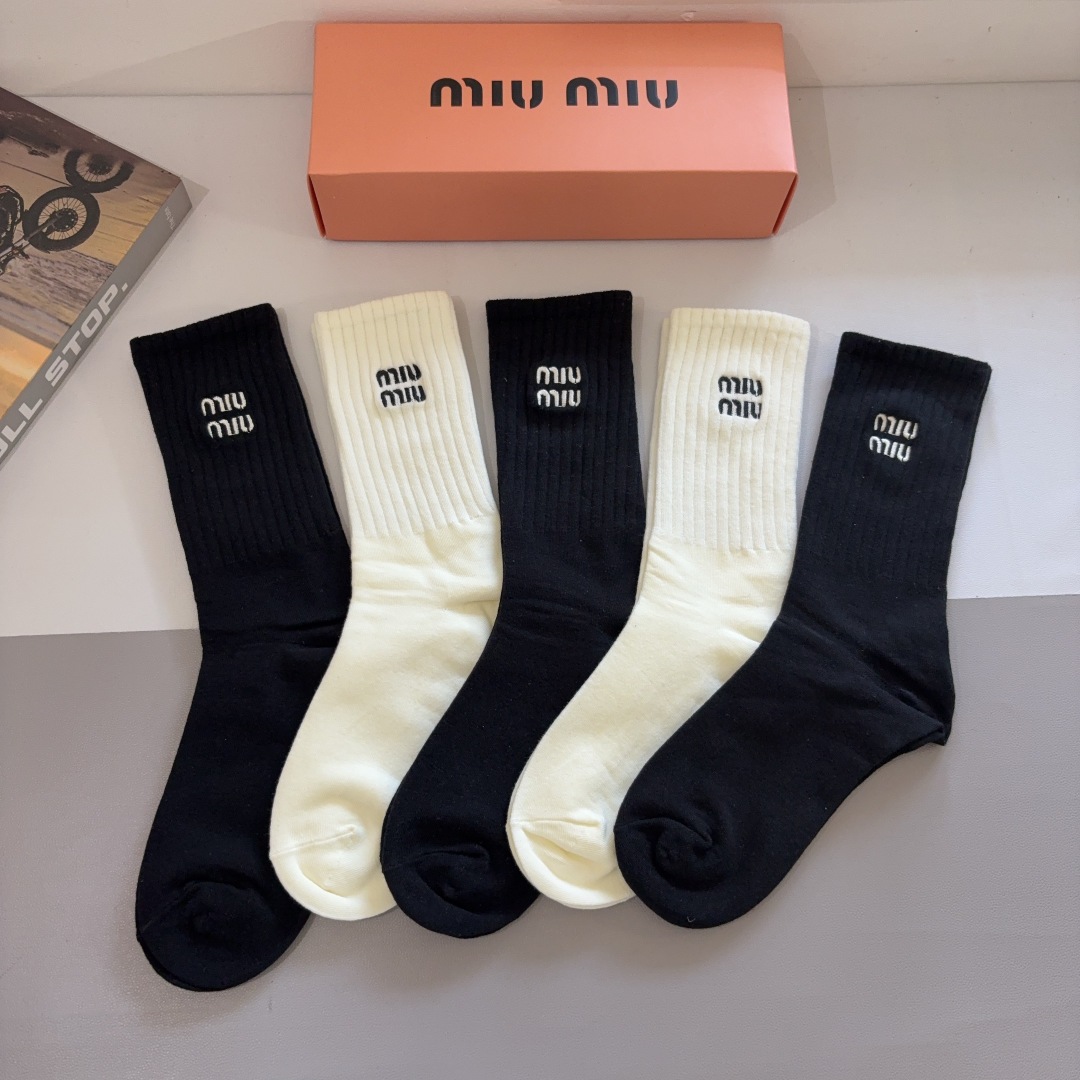 MIU Women's mid-calf socks Set YV25091303