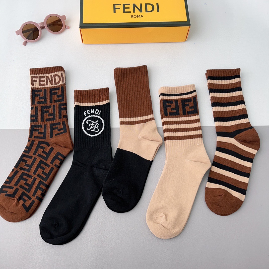FD Unisex Cotton-Blend Mid-Calf Socks Set YV25091312