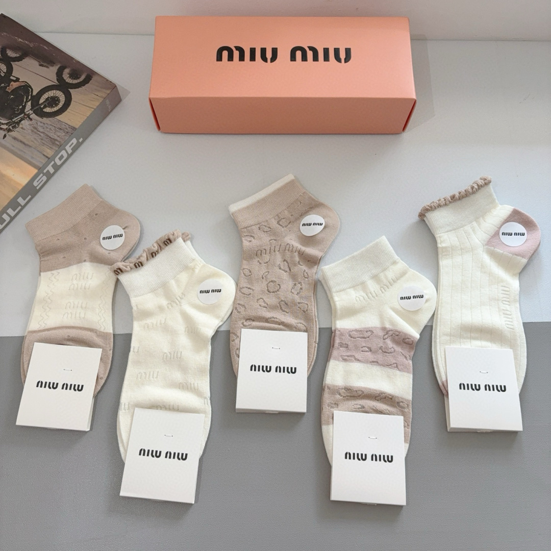 MIU Light shades Ankle Socks Set YV25091349