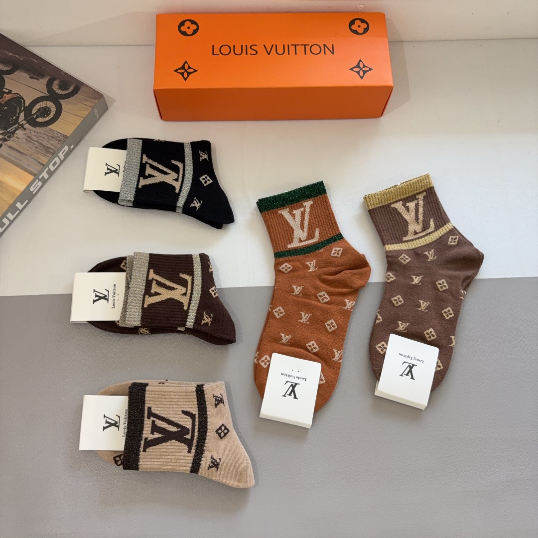 LV Unisex classic monogram mid-calf socks Set  YV25091361