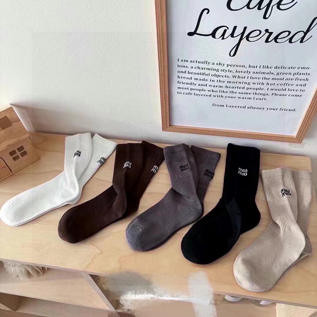 MIU  Mid-calf to knee-high socks Set YV25091331