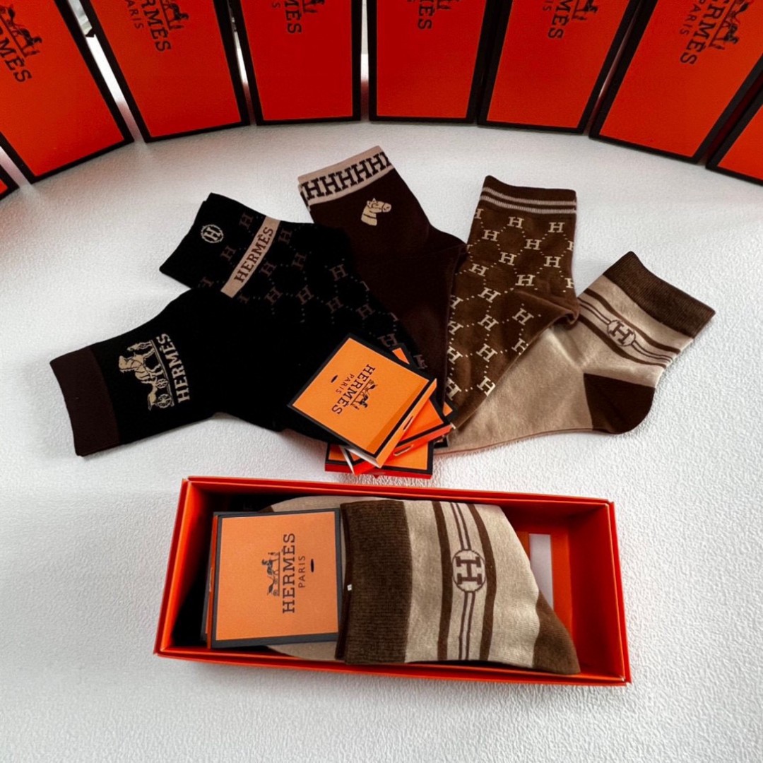 HM Men's Classic Mid-Calf Socks Set YV25091328