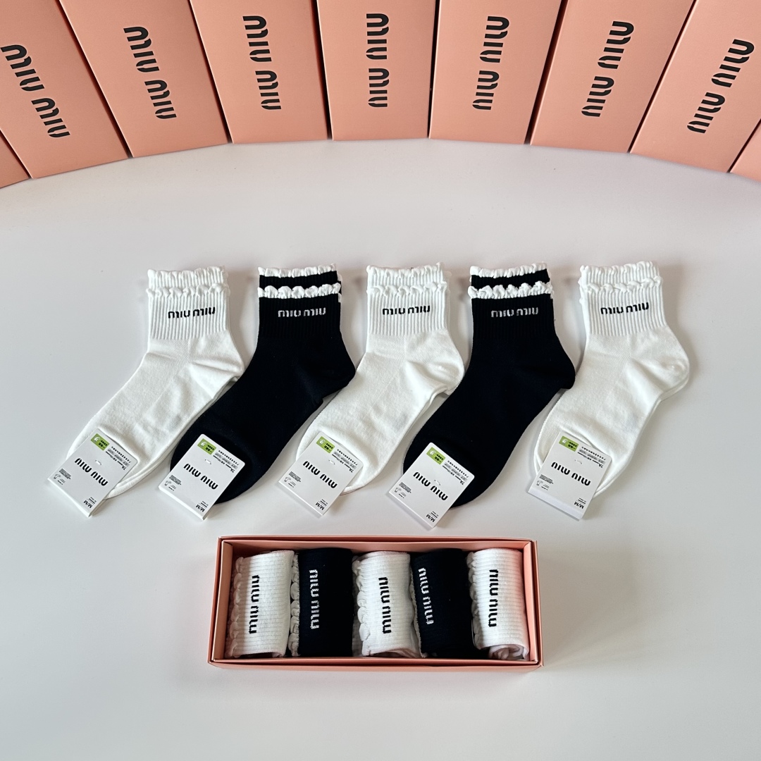 MIU Lace-trimmed ankle socks Set YV25091346