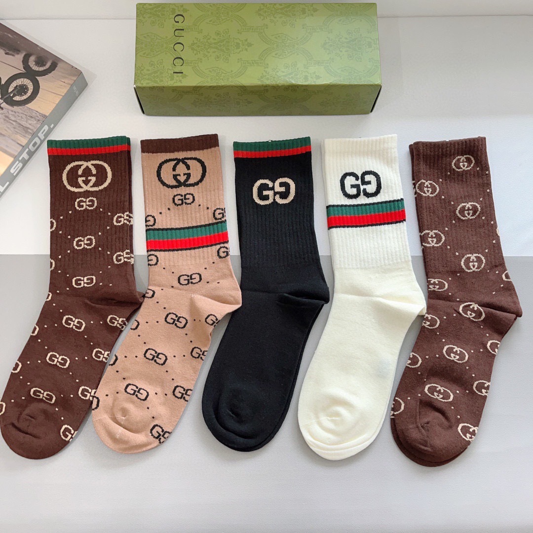 GG  Unisex Mid-Calf Socks Set YV25091318
