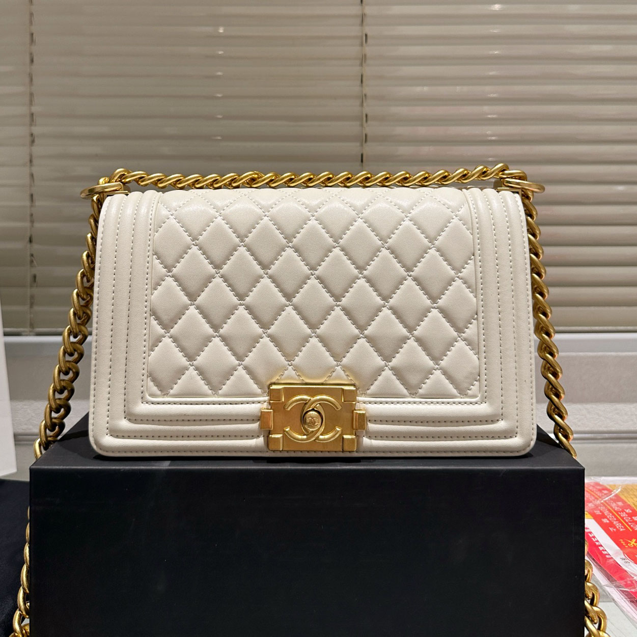 CH Boy Medium -25cm AE25091412