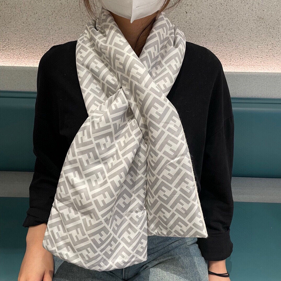 FD Unisex Double F Pattern Cashmere Scarf  YV25091420