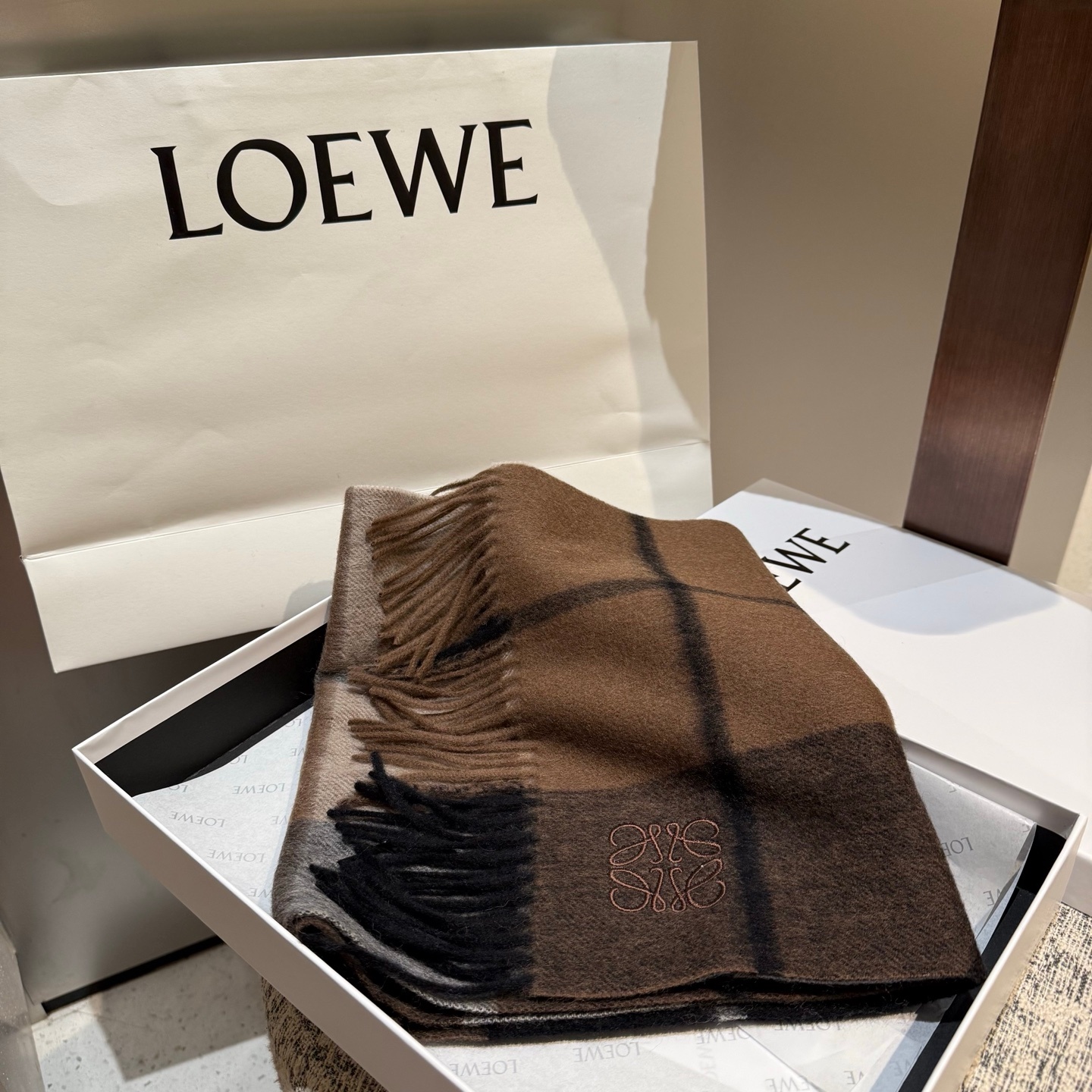 LOE Anagram Jacquard Embroidered Logo Cashmere Scarf  YV25091409