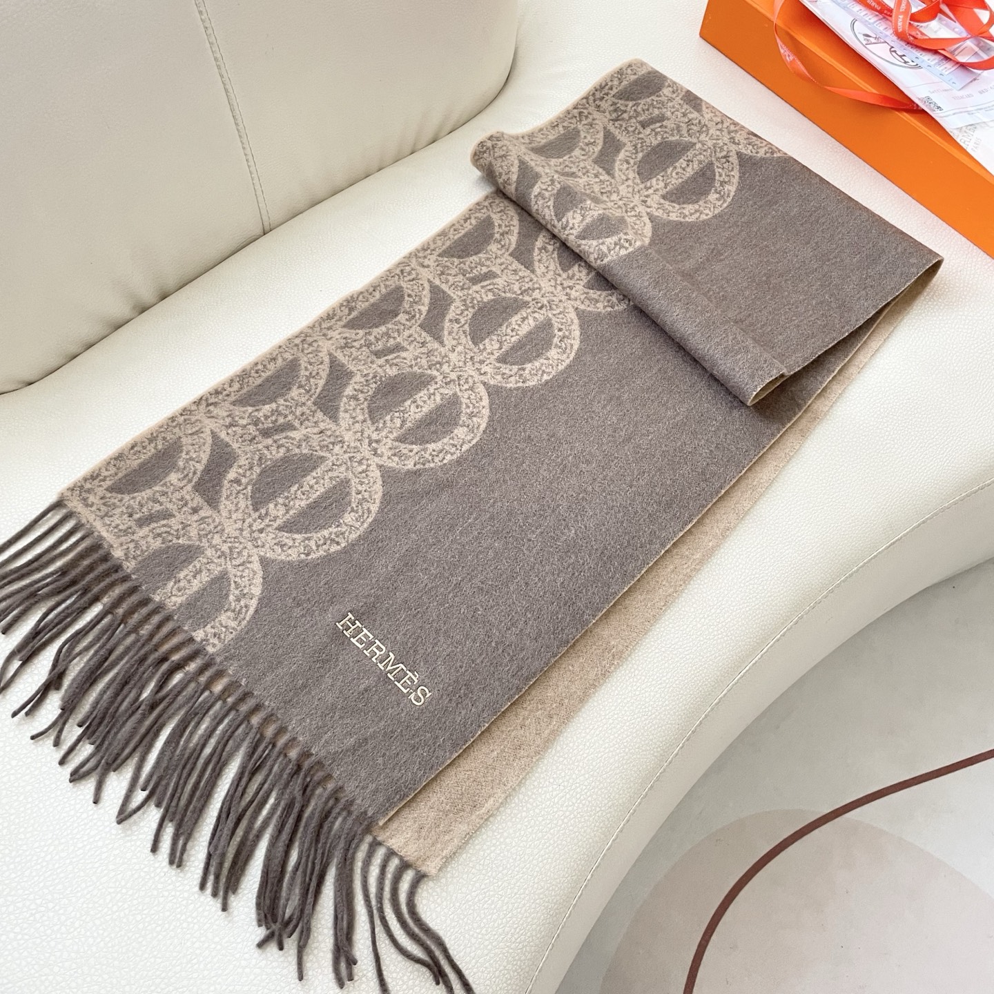 HM Unisex Classic Pattern Cashmere Scarf  YV25091418