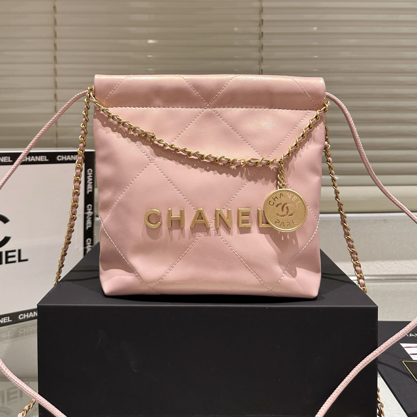 CH 22 Waxed Leather Handbag -20cm AE25091417