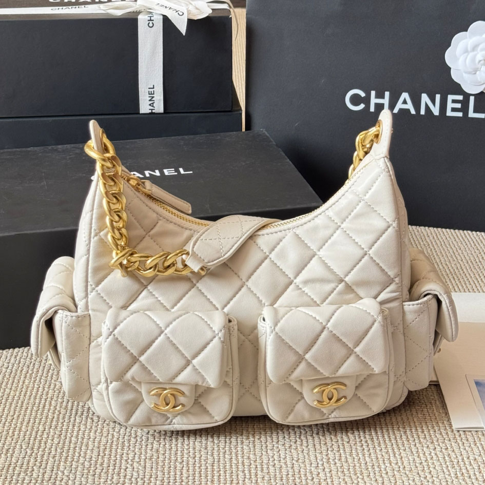 CH 25C Quilted Multi - Pocket Hobo Bag YV25082915