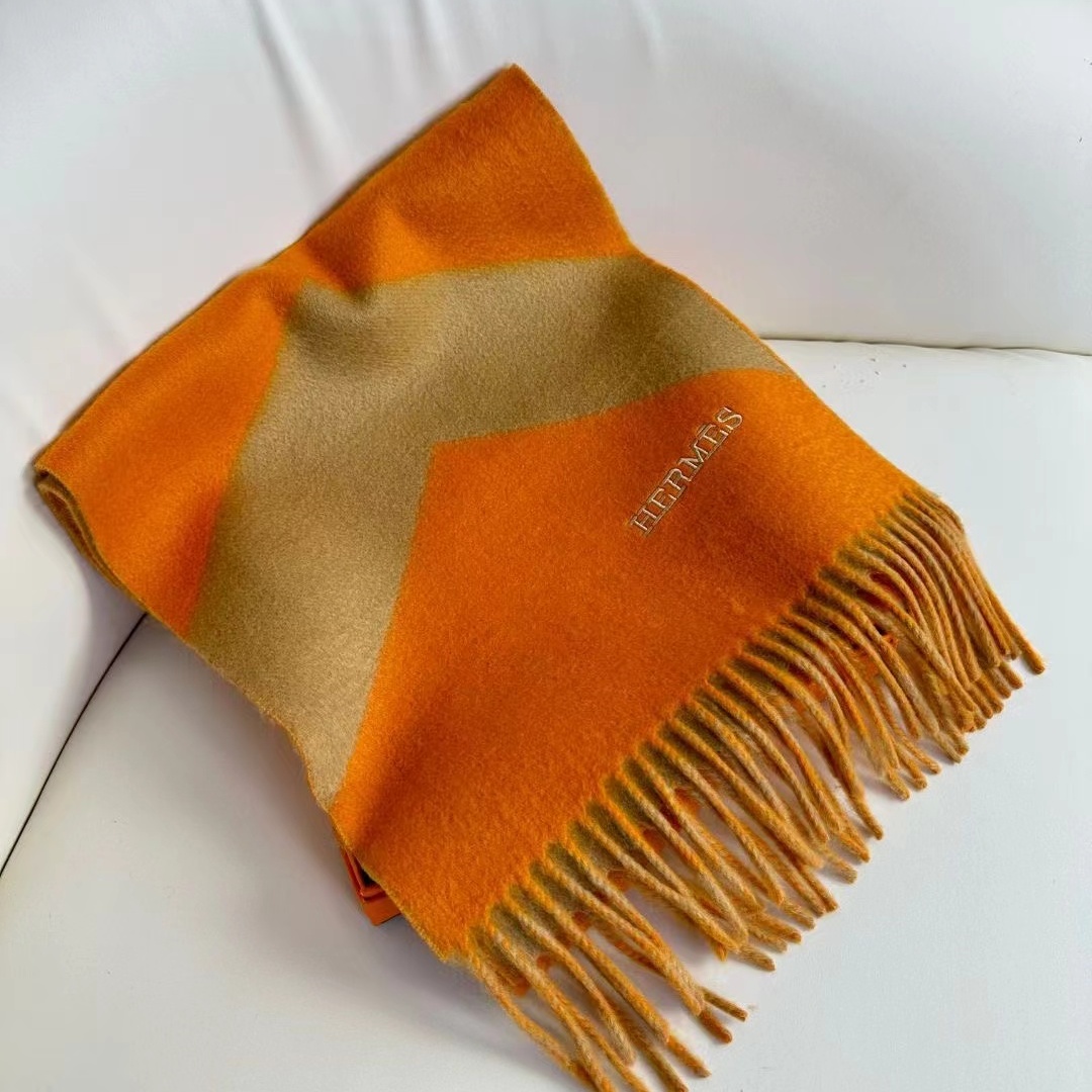 HM Unisex Double-sided Color-block Cashmere Scarf  YV25091601