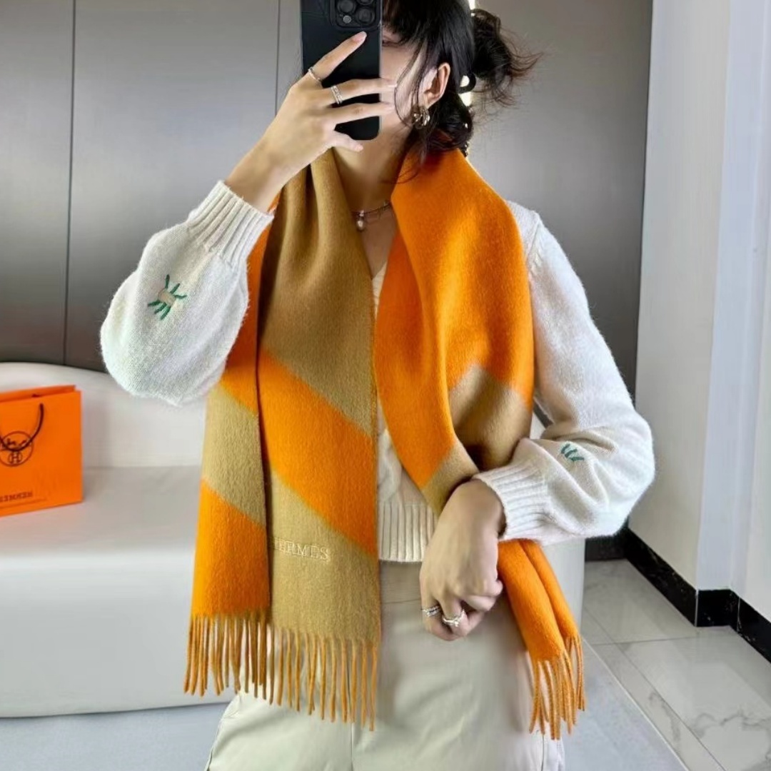 HM Unisex Double-sided Color-block Cashmere Scarf  YV25091601