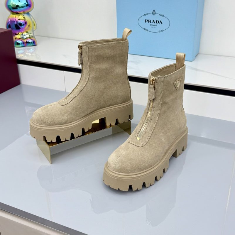 PRA Classic Triangle Logo Ankle Boots AM25090902