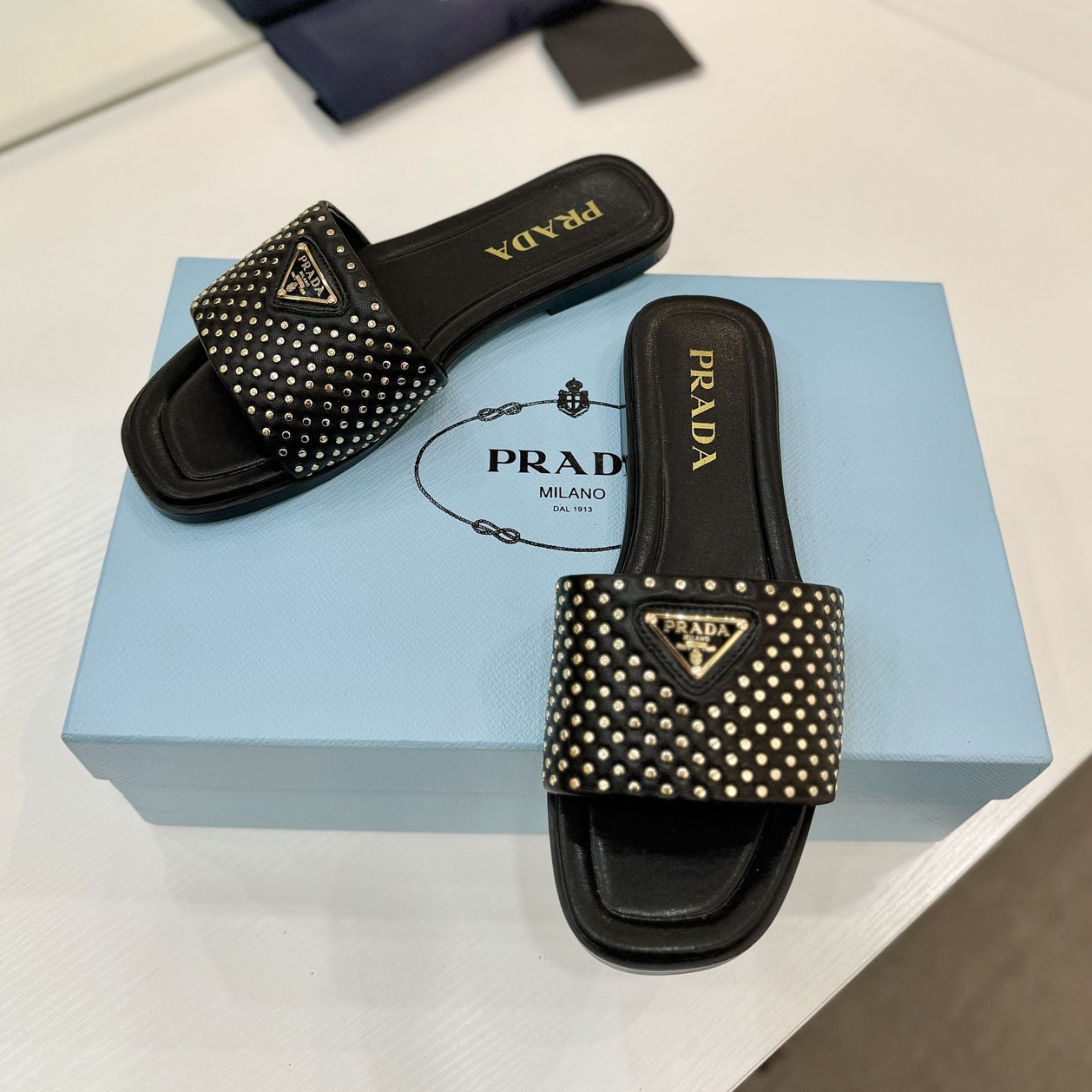 PRA 25New Nappa Leather Slides AM25081313