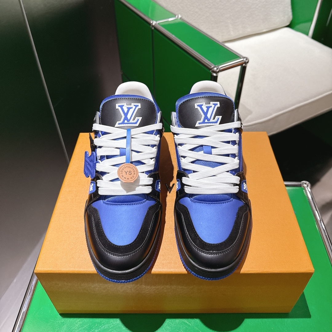 LV Trainer Color-Pop Sneaker YV25092009