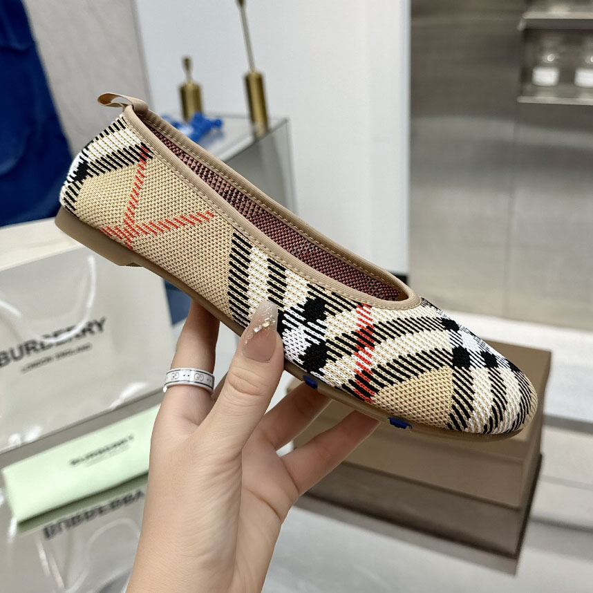 Bur Classic Twill Flats AM25092101