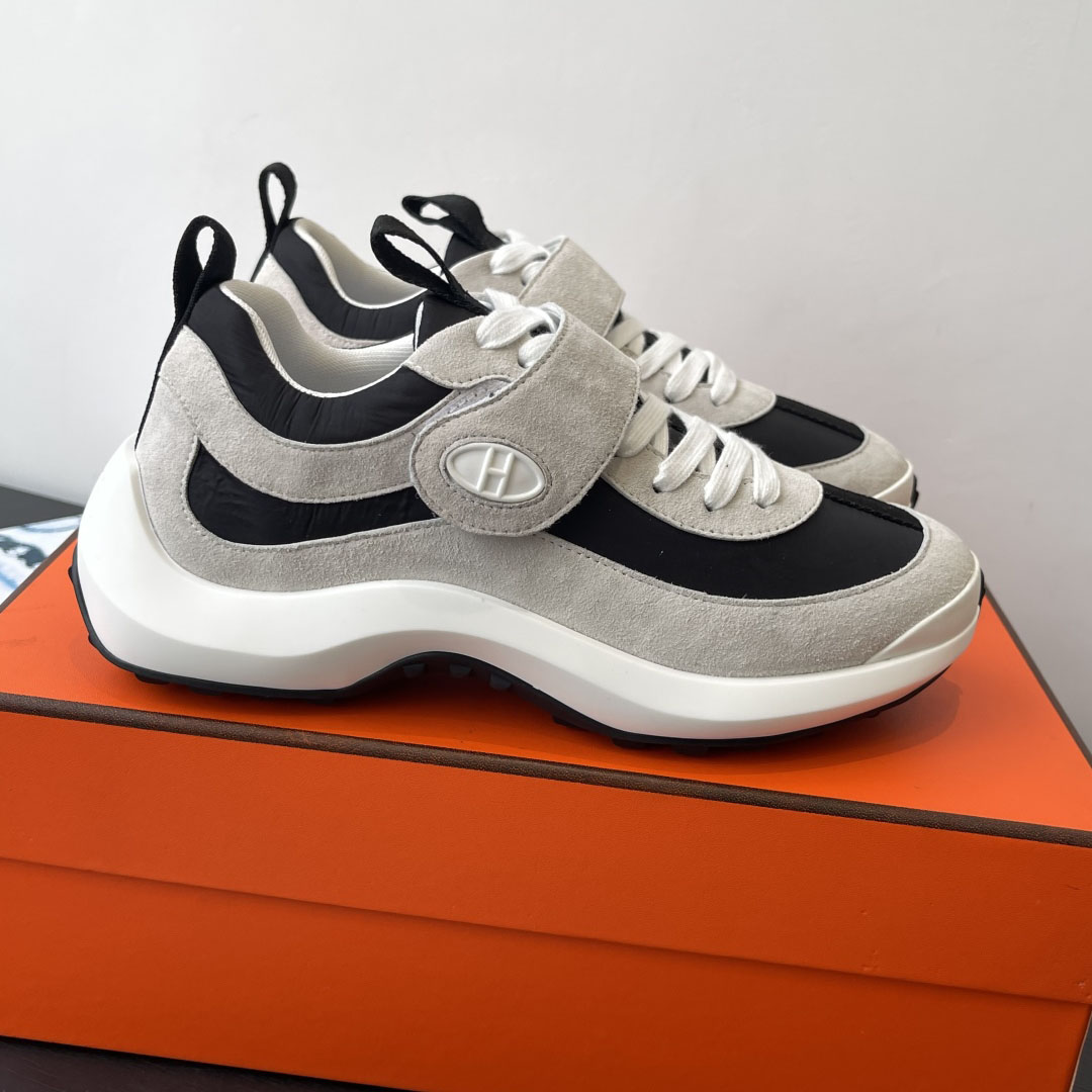 HM 25New Fashion Sneakers AM25092203