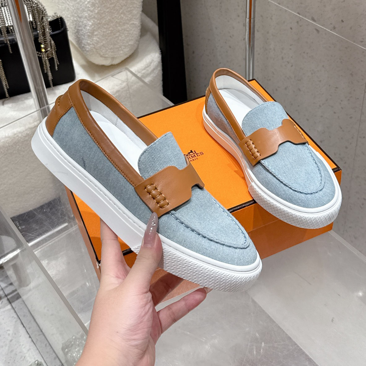 HM Classic Loafers AM25092202