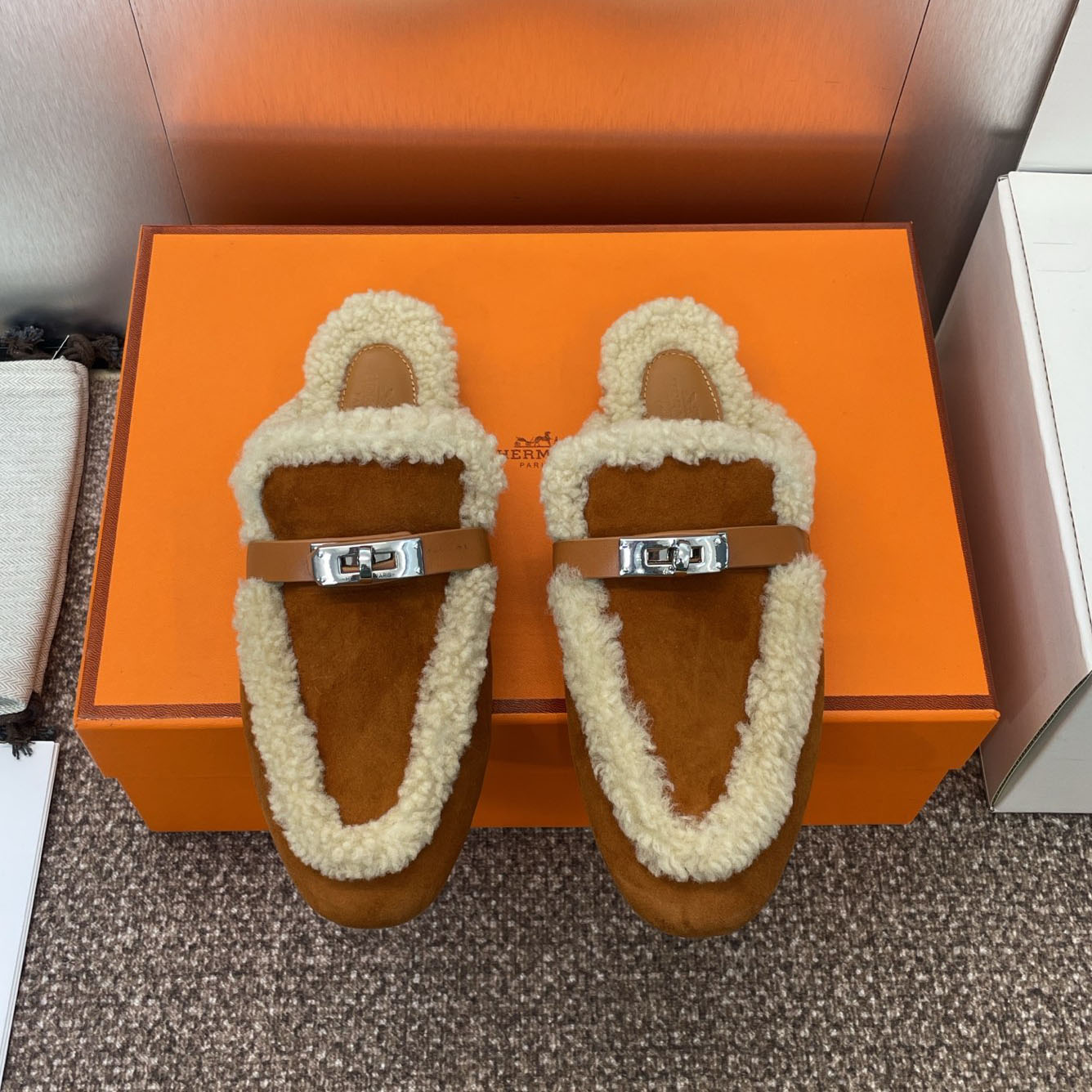 HM 25New Kelly Buckle Wool Mules AM25092205