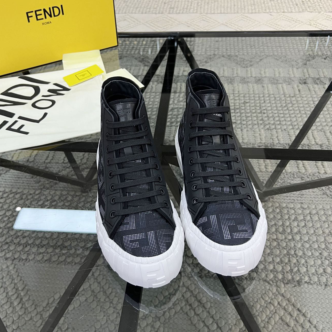 FD 25New Men's High-Top Sneakers V1805