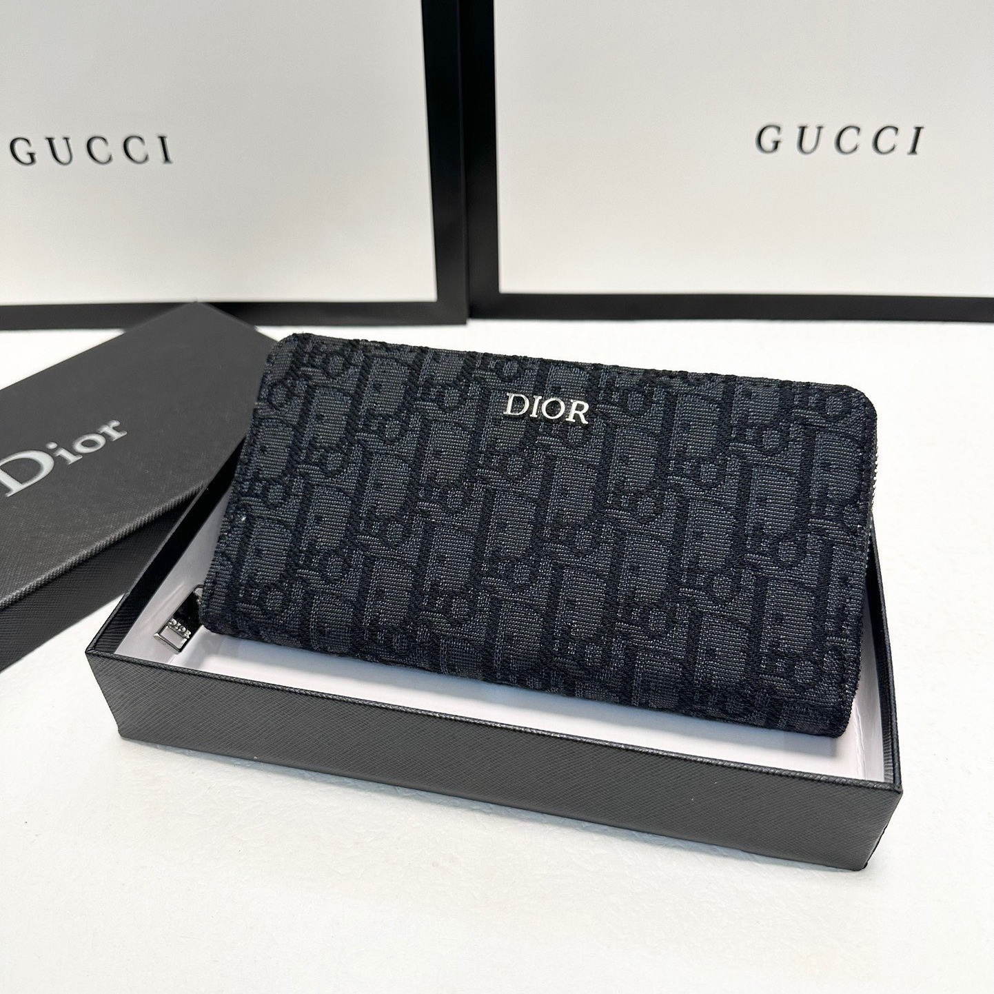 CD Monogram Zip - around Wallet YV25092508