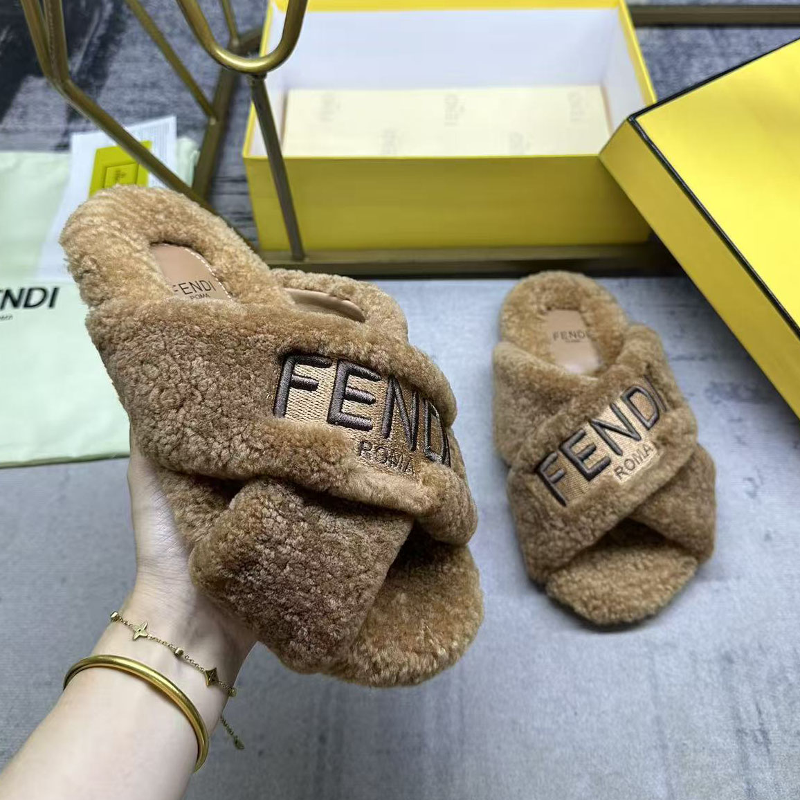 FD 25New Wool Flat Slippers XX25092520