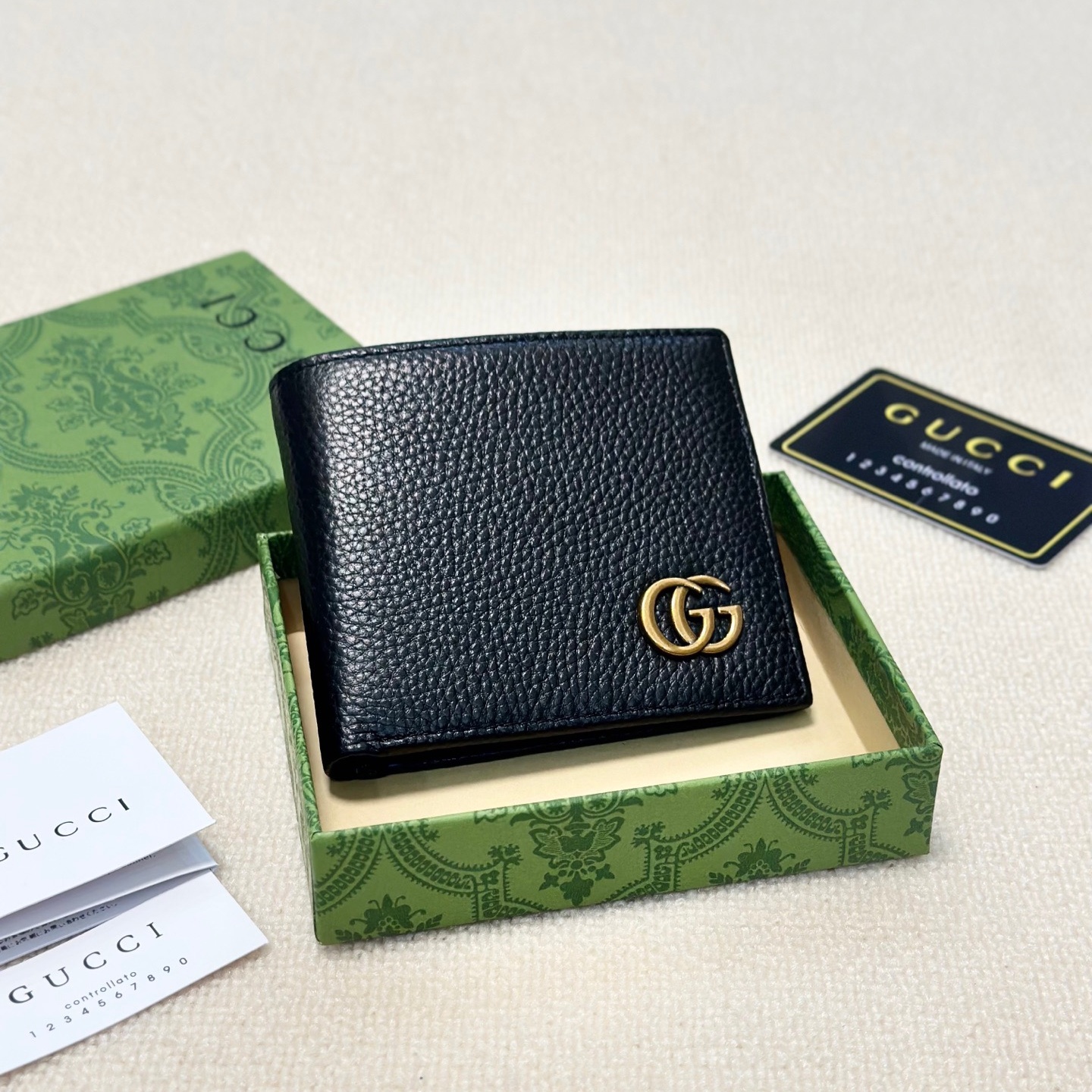 GG Marmont Leather Bifold Wallet YV25092504