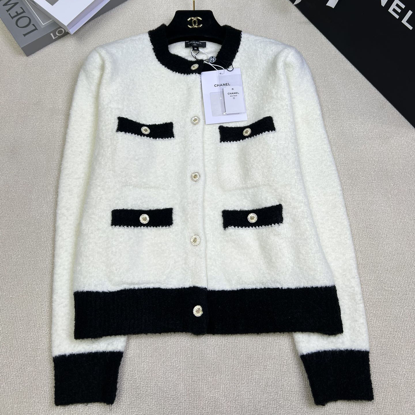 CH 25New Knitted Crew Neck Cardigan XX25092501