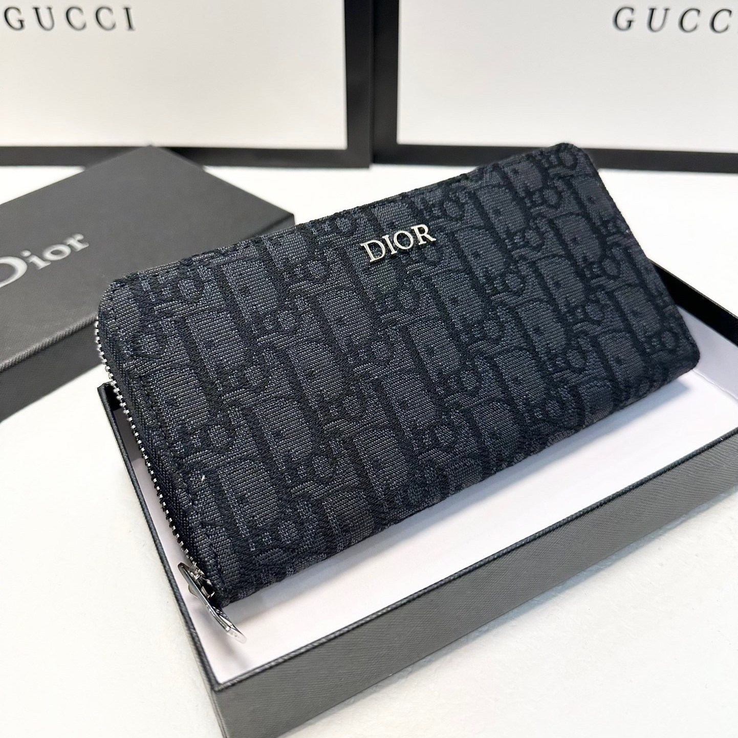 CD Monogram Zip - around Wallet YV25092508