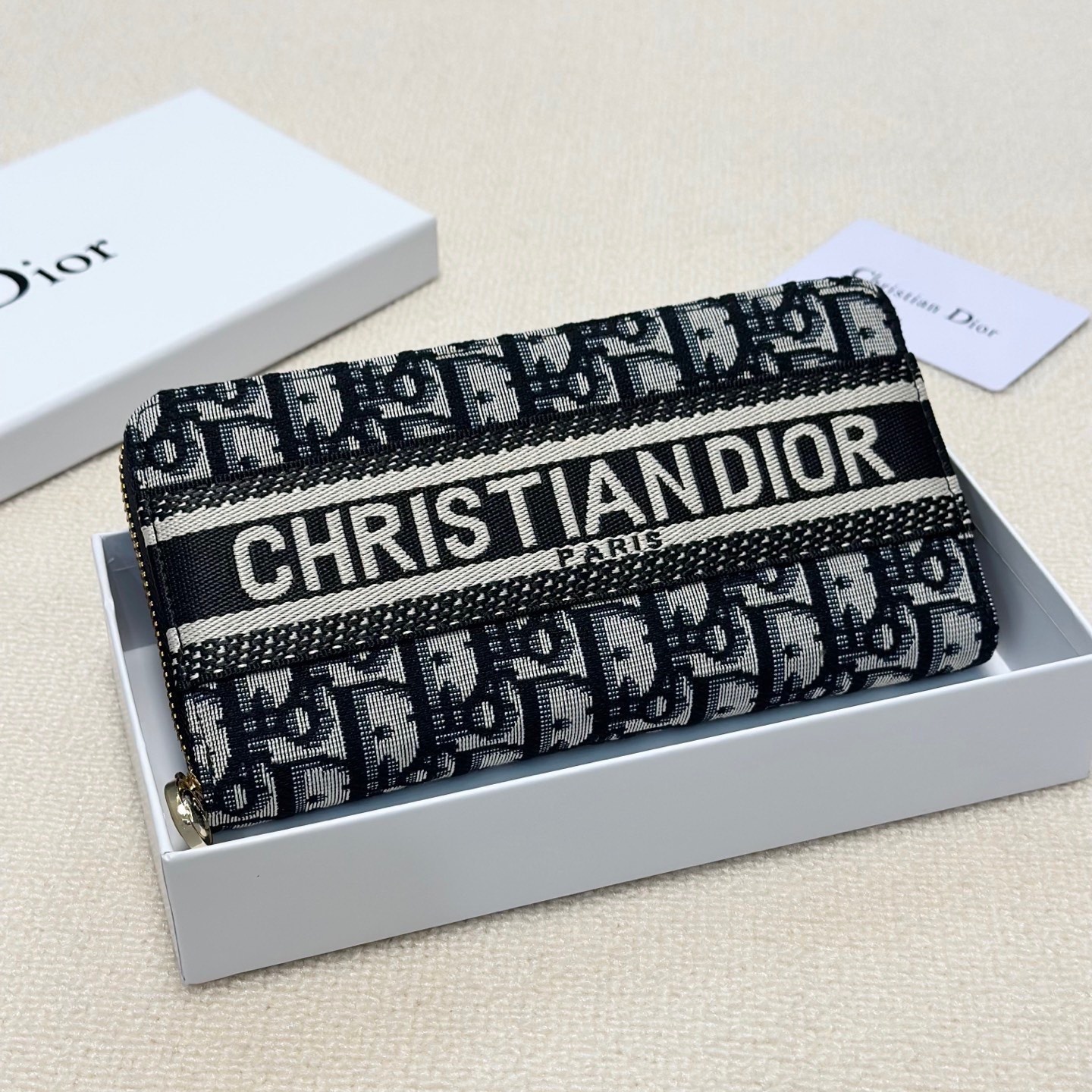 CD Monogram Zip - around Wallet YV25092506