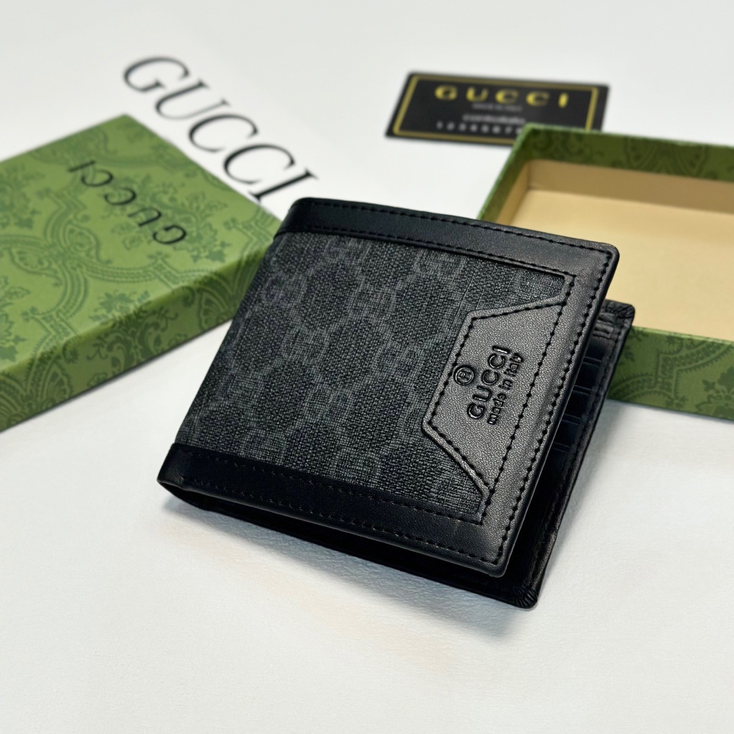 GG Iconic Pattern Bifold Wallets YV25092505