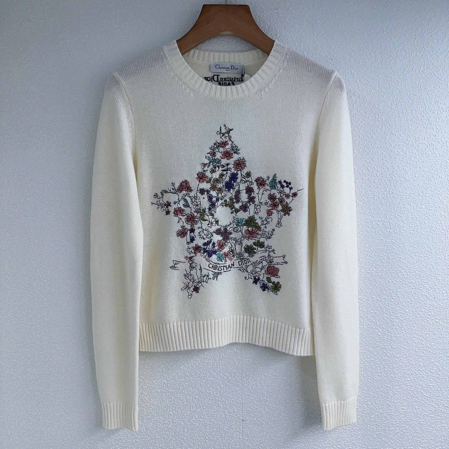 CD 25New Women's Five-Pointed Star Embroidered Long Sleeve Pullover XX25092503