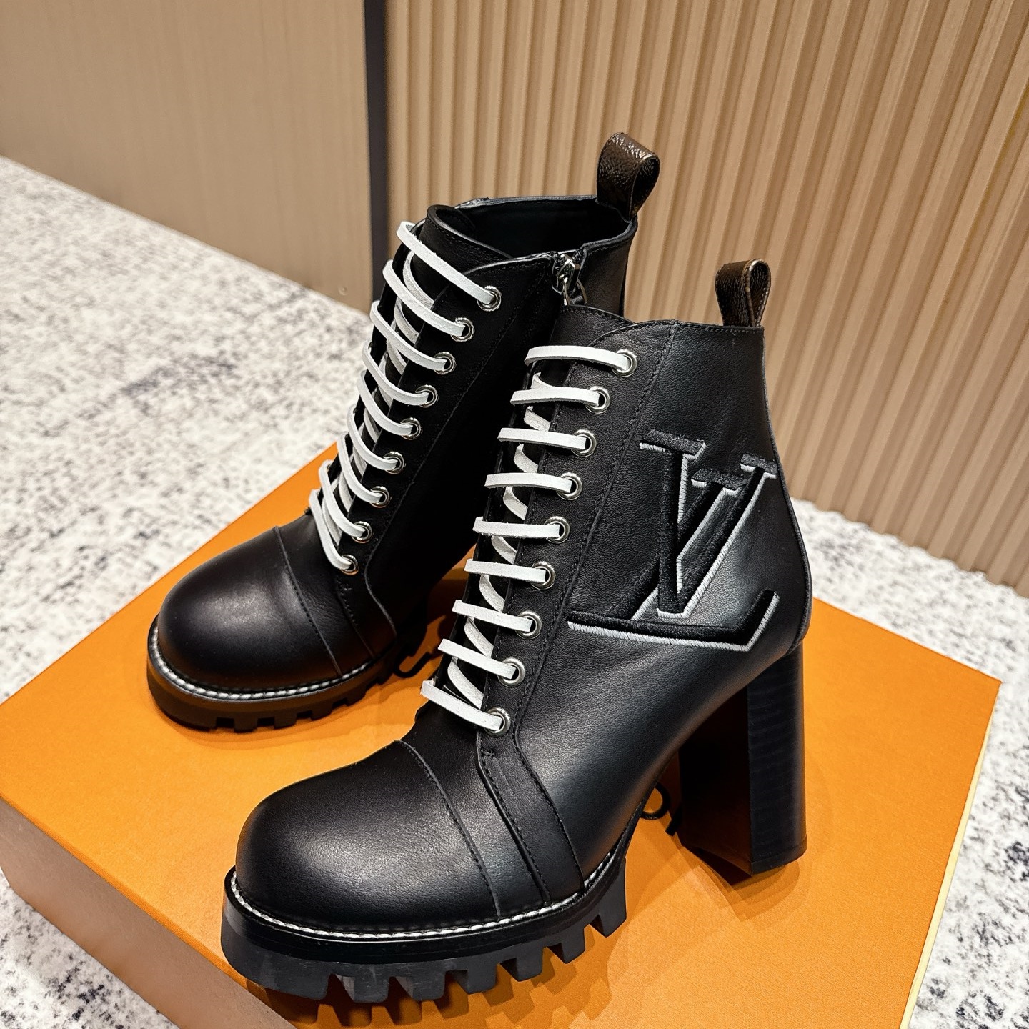 LV High-Heel Ankle Boots YV25093006